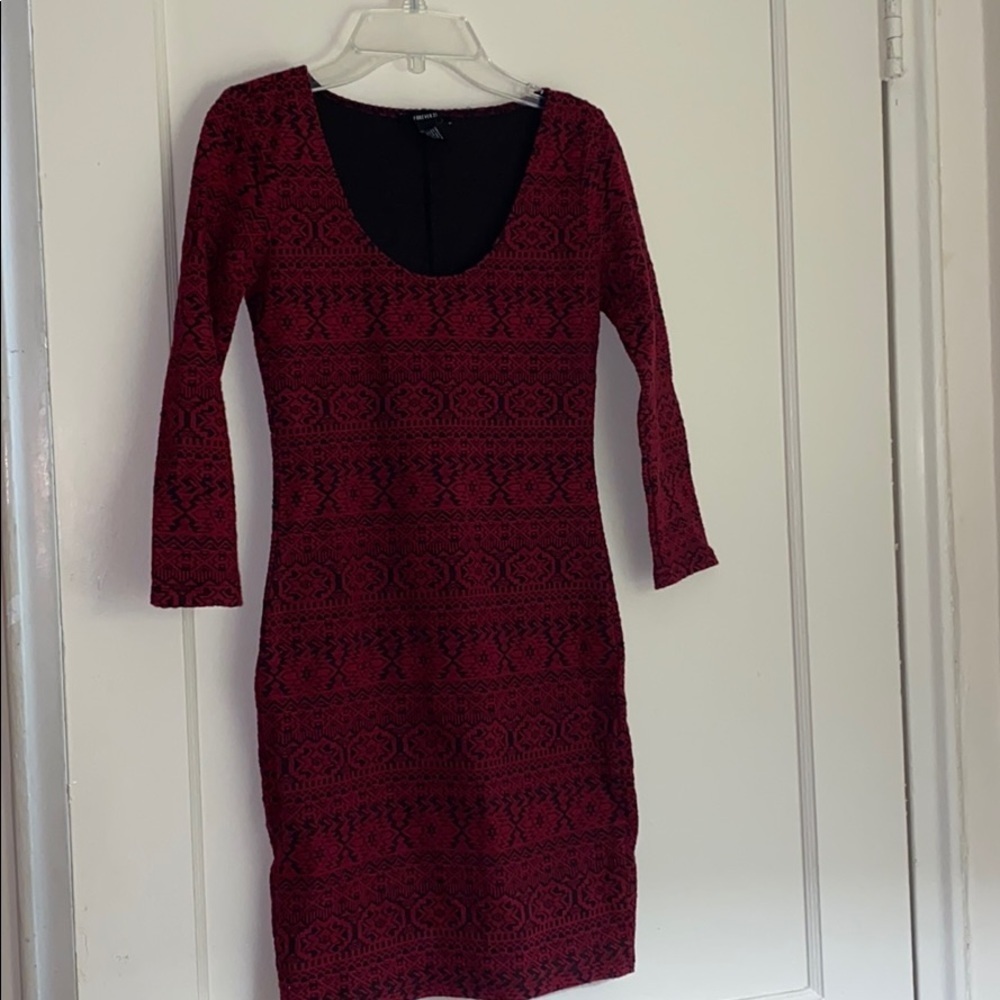 Forever 21 red & black tight fitting dress